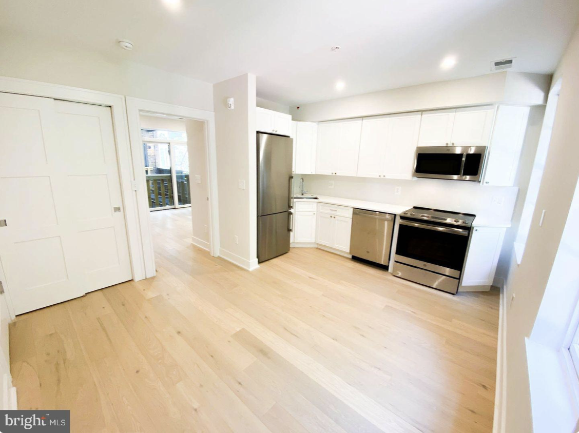 3032 Q Street Northwest - 1